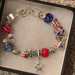 Charm bracelet